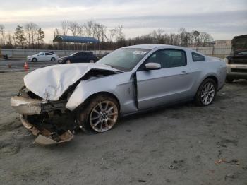  Salvage Ford Mustang