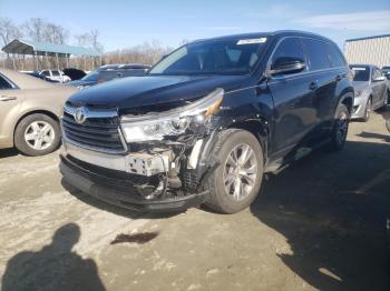  Salvage Toyota Highlander