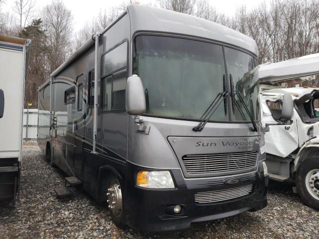  Salvage Workhorse Custom Cha Motorhome