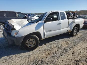  Salvage Toyota Tacoma