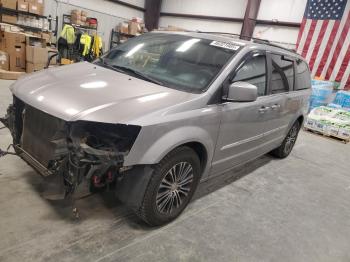  Salvage Chrysler Minivan