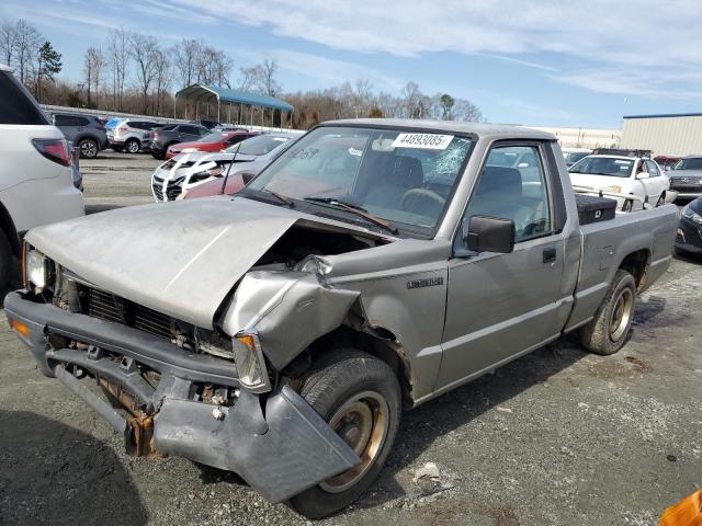  Salvage Mitsubishi Mighty Max