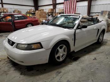  Salvage Ford Mustang