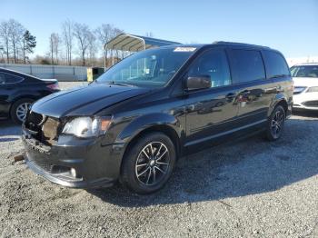  Salvage Dodge Caravan