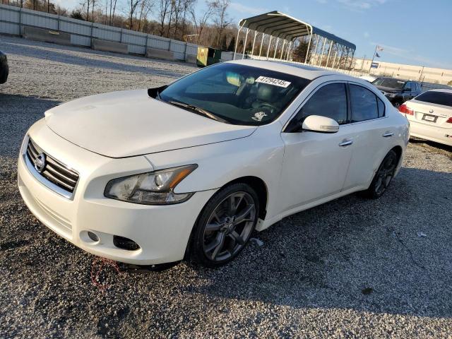  Salvage Nissan Maxima