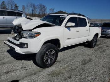  Salvage Toyota Tacoma