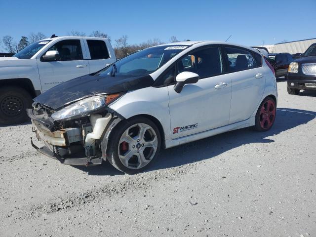  Salvage Ford Fiesta