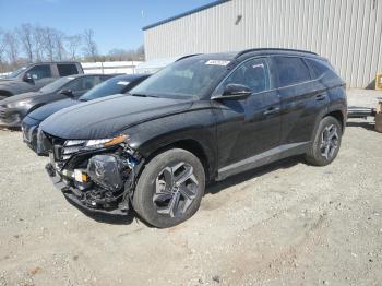  Salvage Hyundai TUCSON