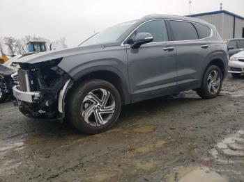  Salvage Hyundai SANTA FE