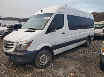  Salvage Mercedes-Benz Sprinter