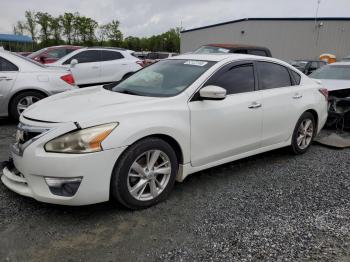  Salvage Nissan Altima