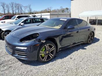  Salvage Porsche Panamera