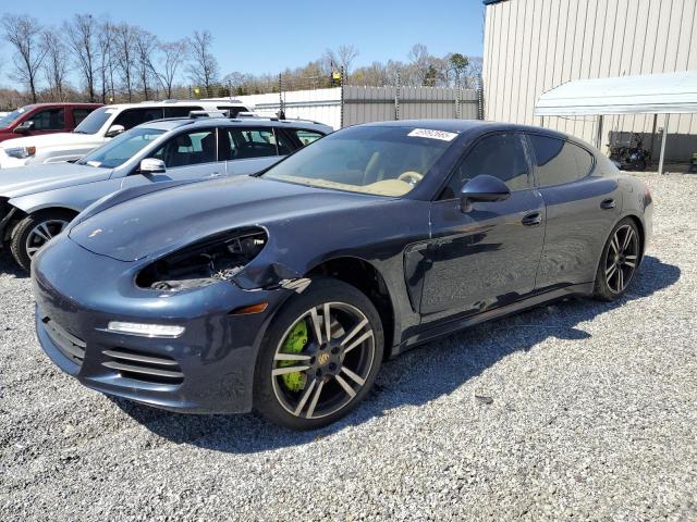  Salvage Porsche Panamera