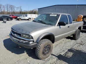  Salvage Chevrolet S-10