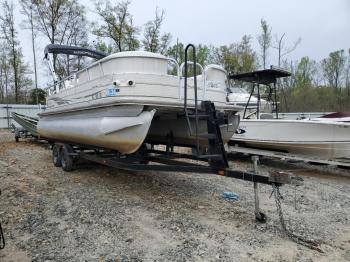  Salvage Tracker Boat