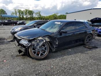  Salvage Chrysler 300