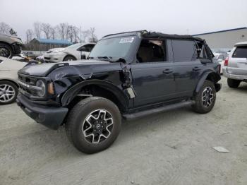  Salvage Ford Bronco