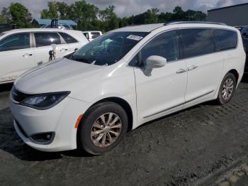  Salvage Chrysler Pacifica