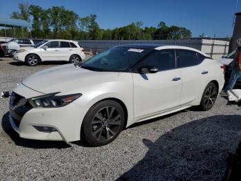  Salvage Nissan Maxima