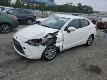  Salvage Toyota Yaris