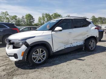  Salvage Kia Seltos
