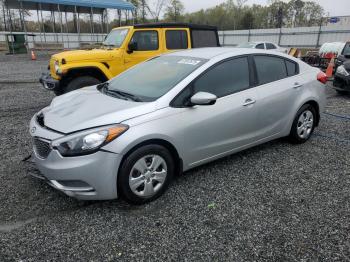  Salvage Kia Forte