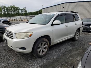  Salvage Toyota Highlander