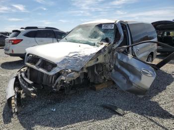  Salvage Kia Sedona