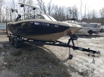  Salvage Mastercraft Craft Boat