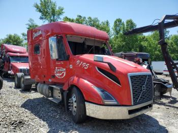  Salvage Volvo Vnl