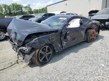  Salvage Ford Mustang
