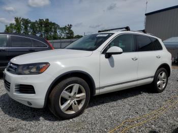  Salvage Volkswagen Touareg