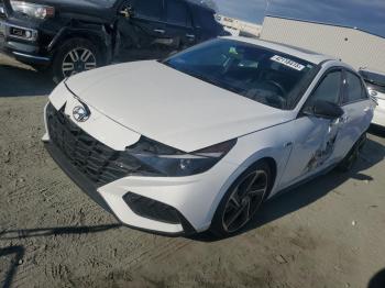  Salvage Hyundai ELANTRA