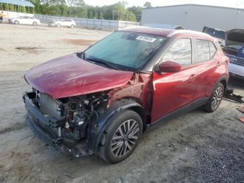  Salvage Nissan Kicks