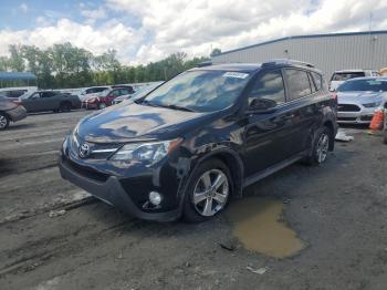  Salvage Toyota RAV4