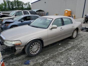  Salvage Lincoln Towncar
