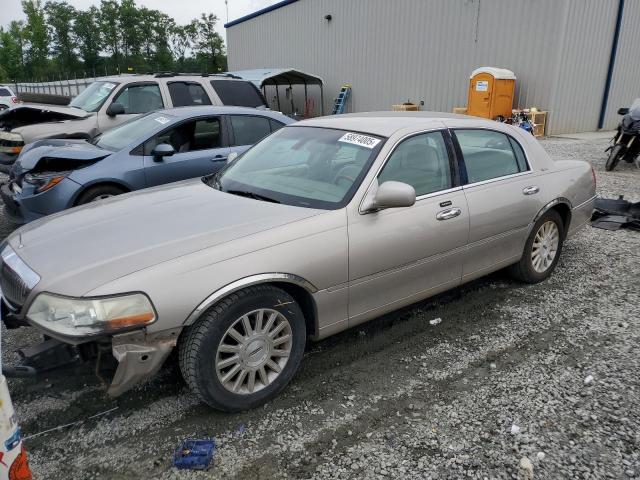  Salvage Lincoln Towncar