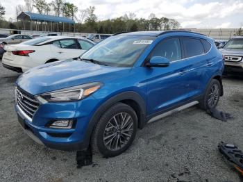  Salvage Hyundai TUCSON