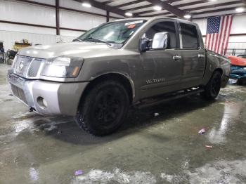  Salvage Nissan Titan