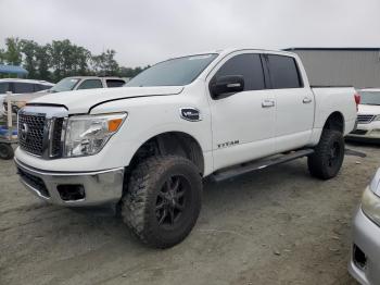  Salvage Nissan Titan