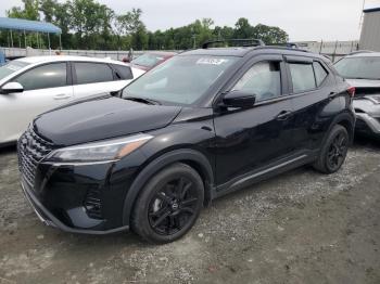  Salvage Nissan Kicks