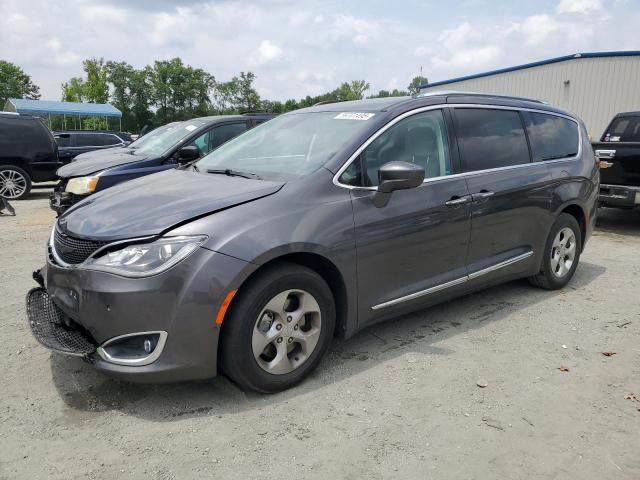  Salvage Chrysler Pacifica