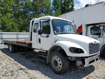  Salvage Freightliner M2 106 Med