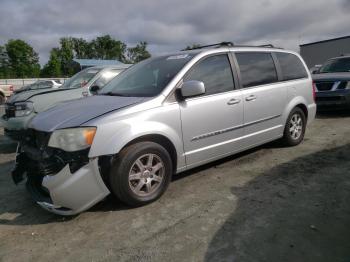  Salvage Chrysler Minivan