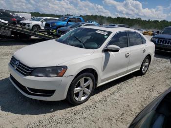  Salvage Volkswagen Passat