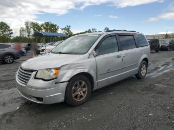  Salvage Chrysler Minivan