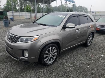  Salvage Kia Sorento