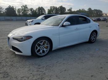  Salvage Alfa Romeo Giulia