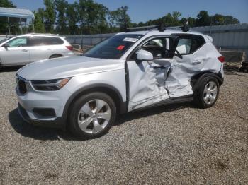  Salvage Volvo XC40
