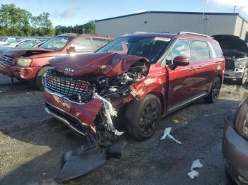  Salvage Kia Carnival